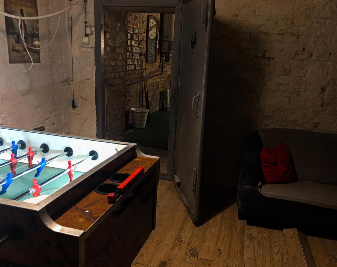 Whole Basement Former Pub2 For Stag Do, Men'S Cave Budapest Esterno foto