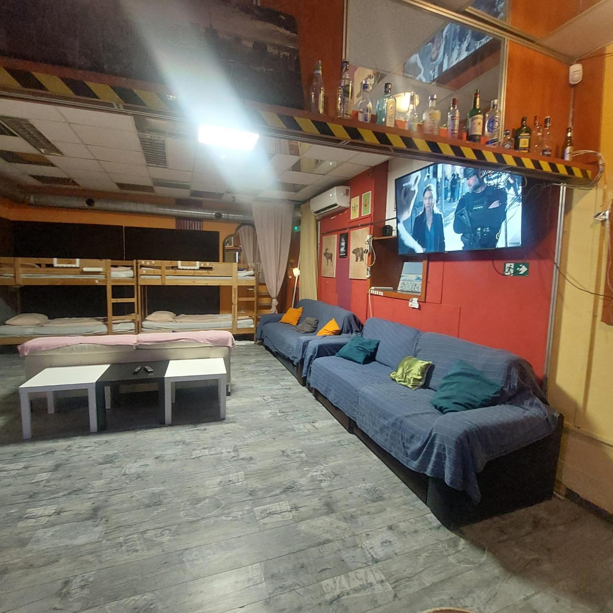 Whole Basement Former Pub2 For Stag Do, Men'S Cave Budapest Esterno foto